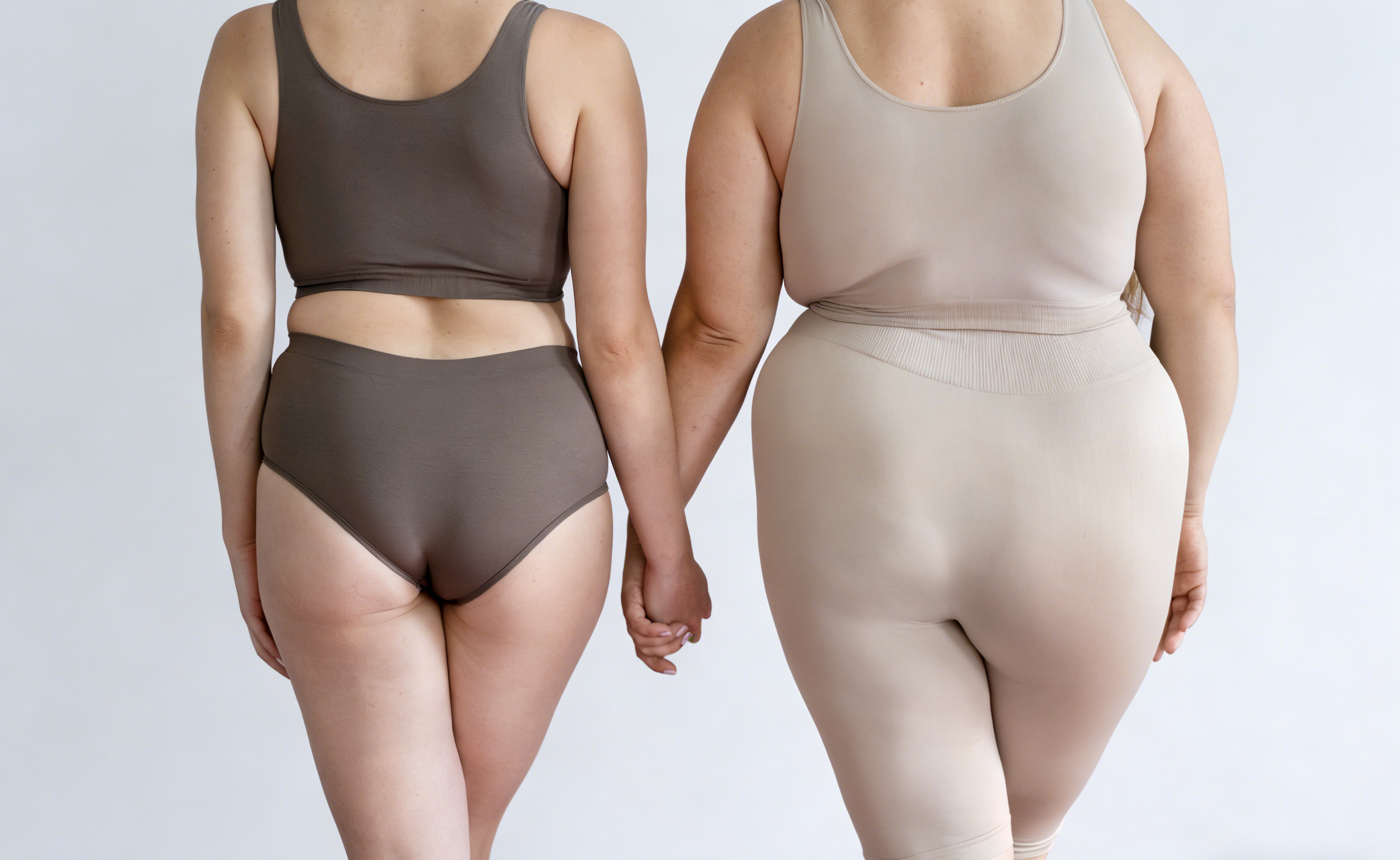 Victoria Beauty GLOW² 療程前後對比 - 毛孔精細、黑頭清除及即時水潤透亮效果Victoria Beauty before and after GLOW² treatment - refined pores, removed blackheads and instant hydrated glow