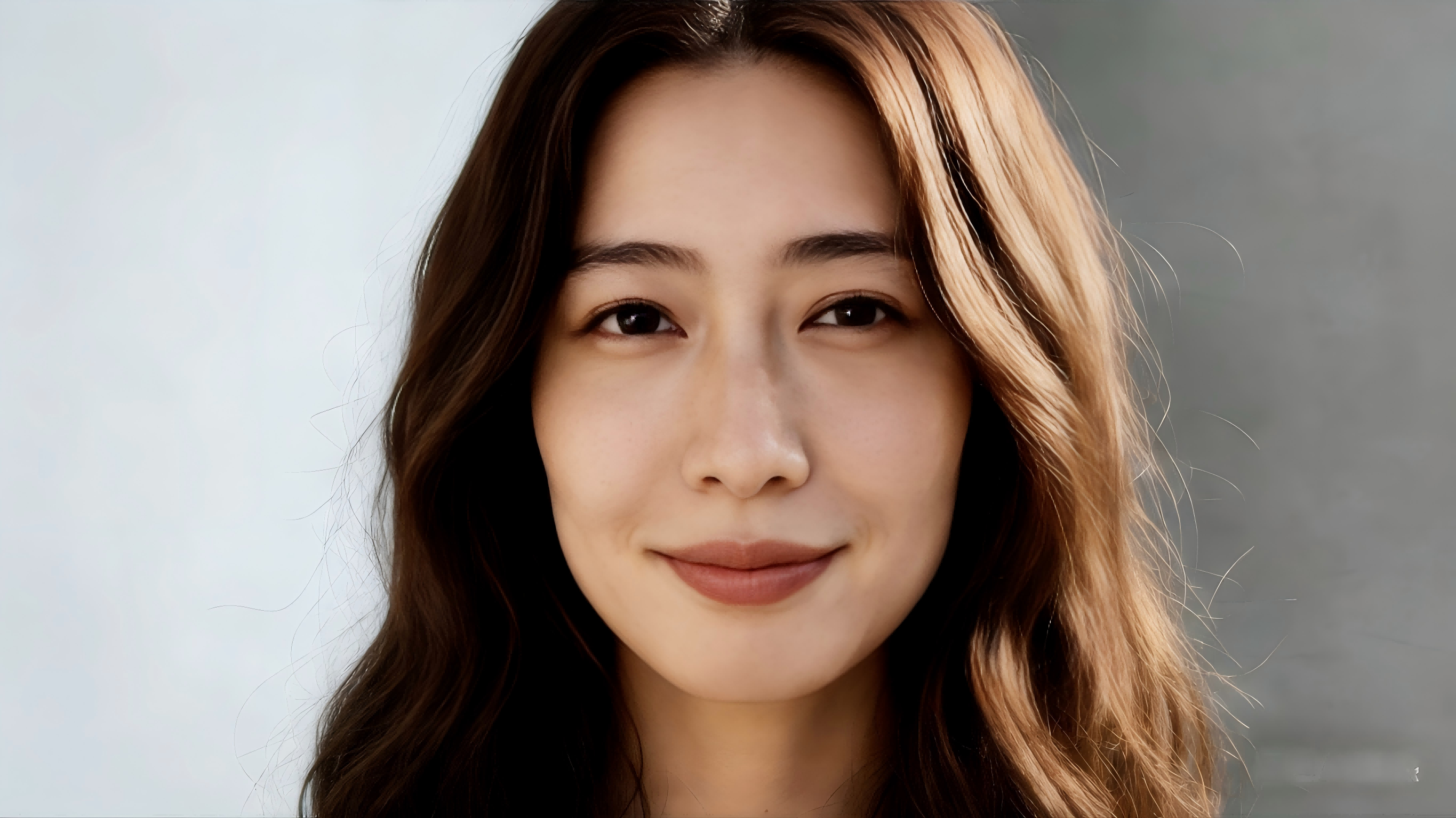 Victoria Beauty GLOW² 療程前後對比 - 毛孔精細、黑頭清除及即時水潤透亮效果Victoria Beauty before and after GLOW² treatment - refined pores, removed blackheads and instant hydrated glow